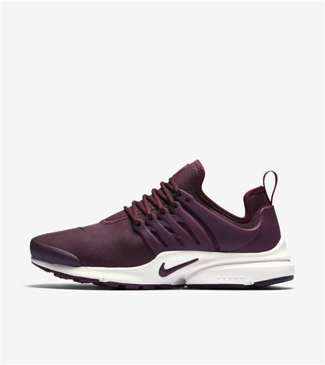 Women's Nike Air Presto Premium 'Night Maroon'. Nike SNKRS